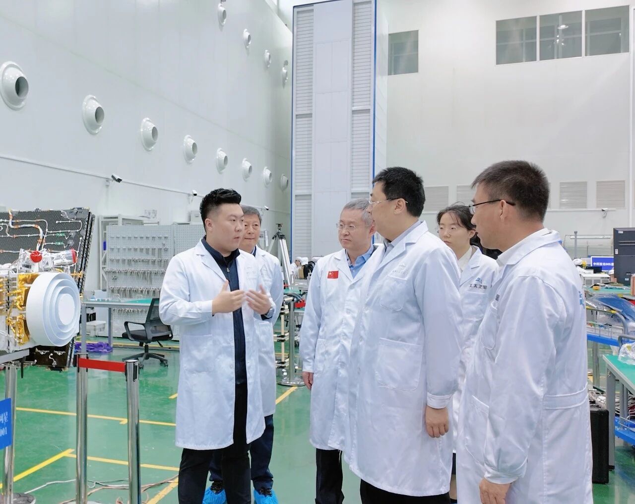 国度科学技术部成就转化与区域创新司司长周云帆一行调研人生就是博官网